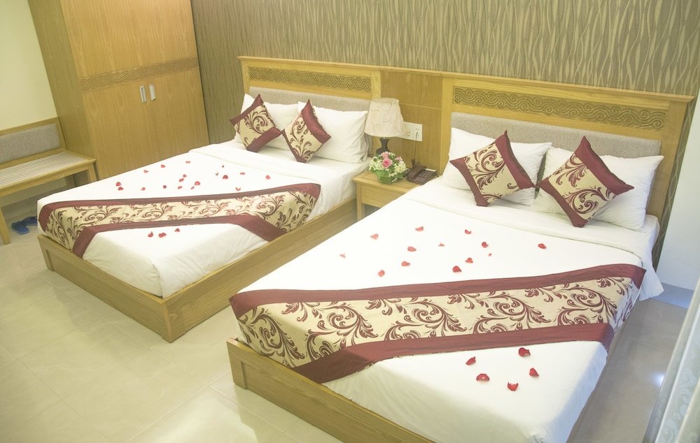 Фото Sophia Sky Hotel