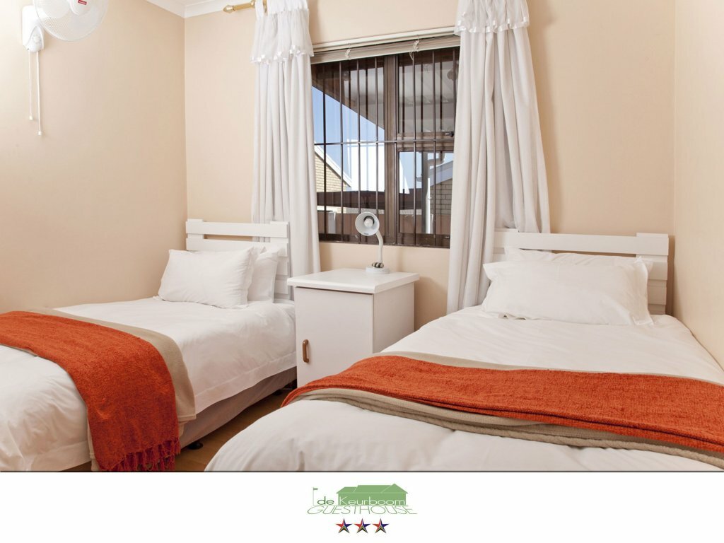 Apartments De Keurboom Guesthouse, Capetown, photo