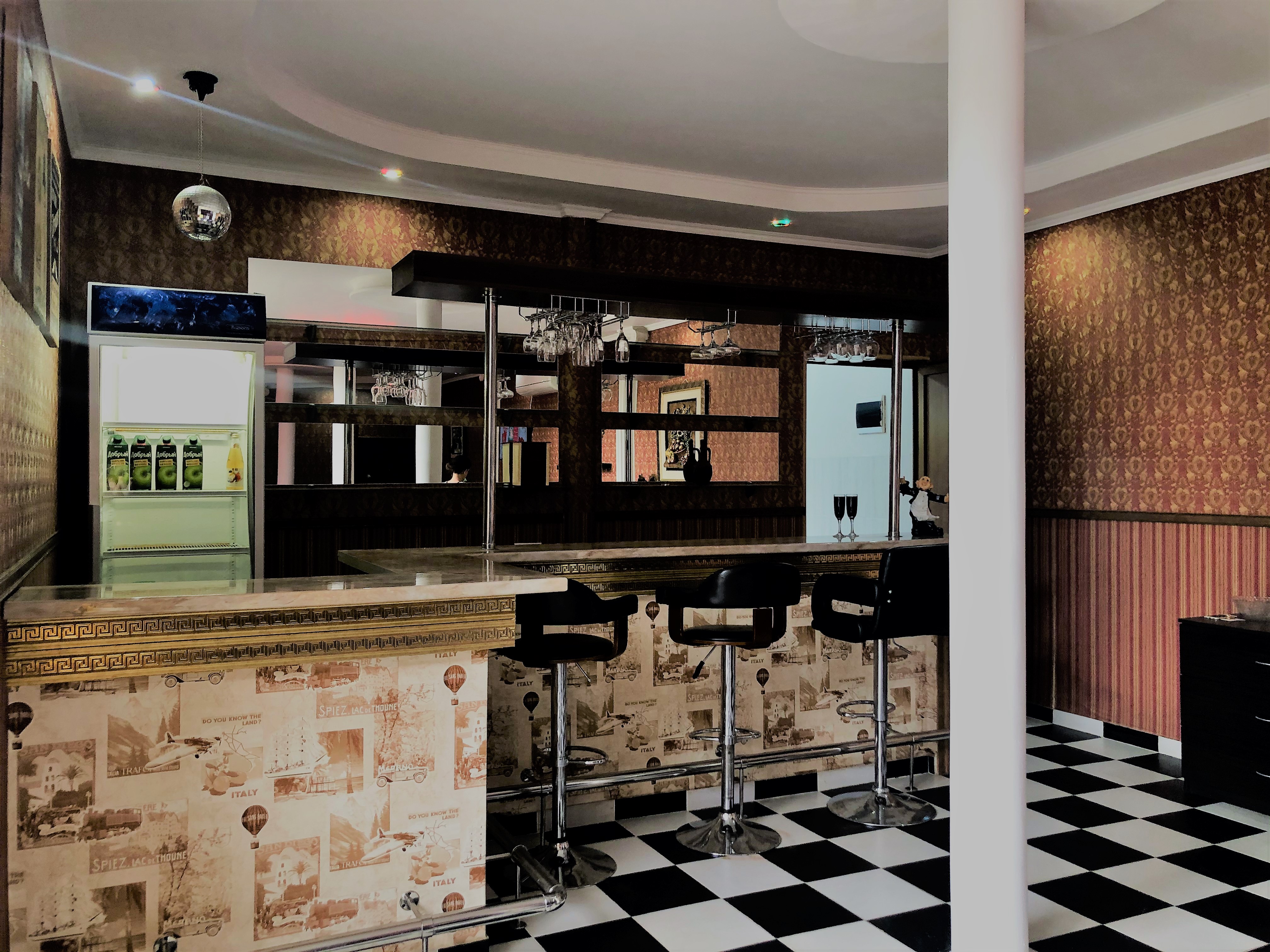 Фото Платан