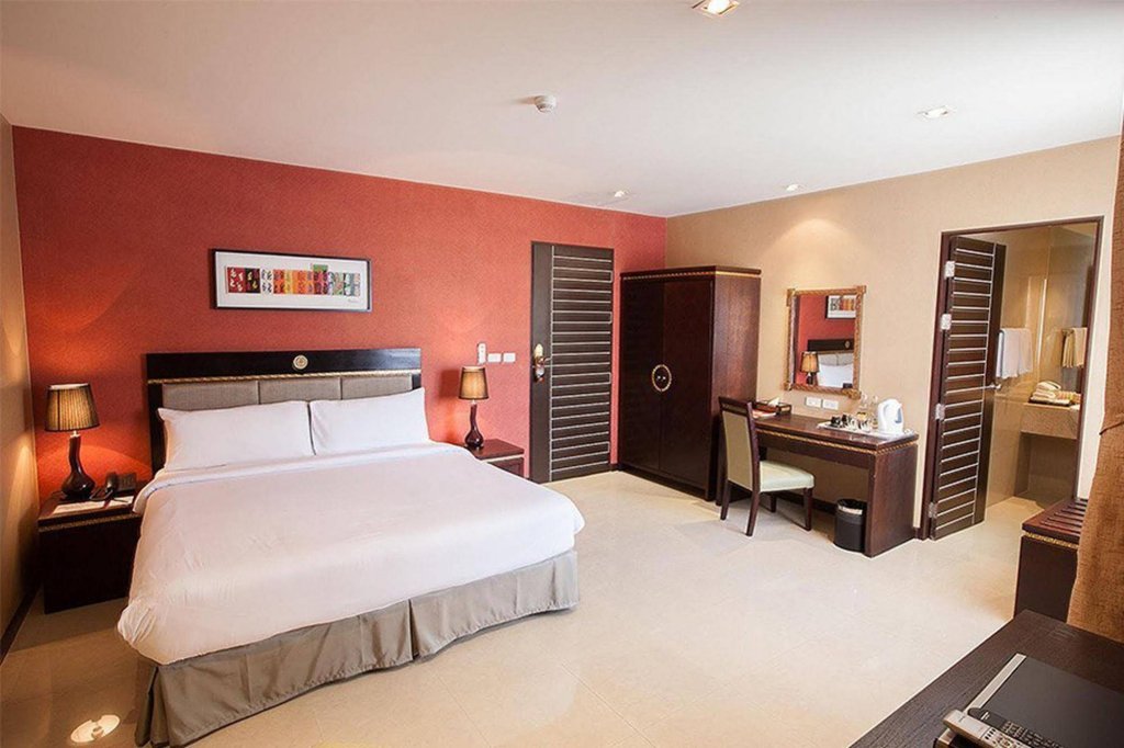 Фото Club Mahindra Mac Boutique Hotel