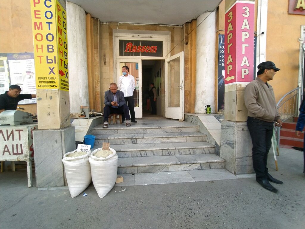 Art workshop Rassom, Andijan, photo