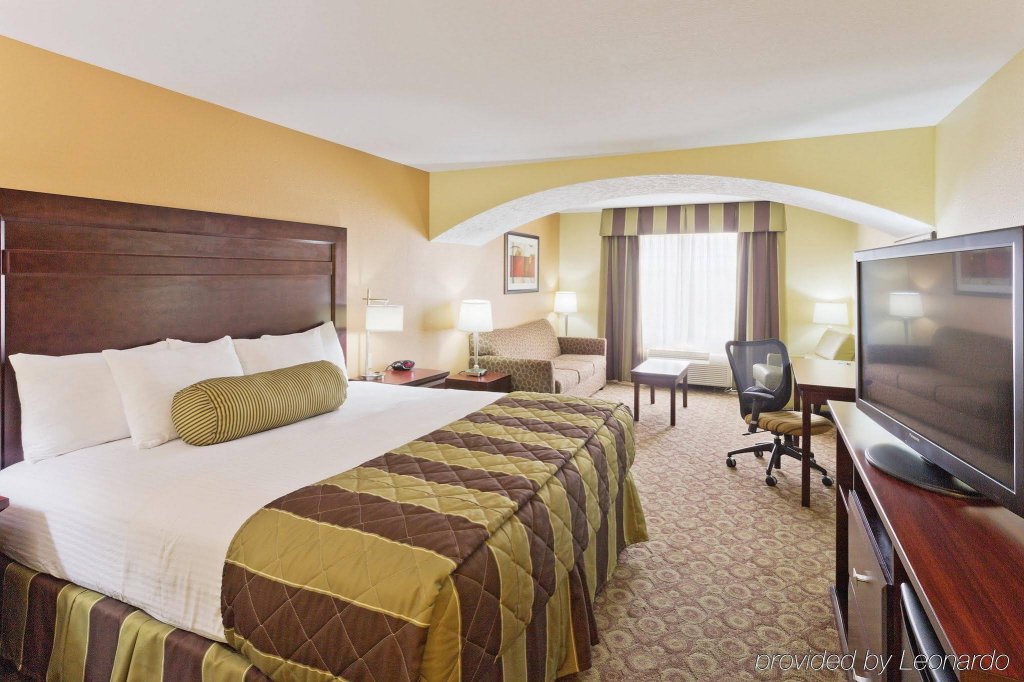 Фото Highland Suites