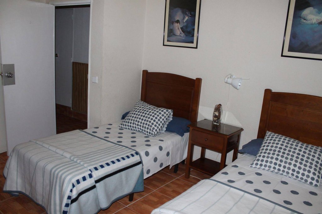 Фото Hostal Los Perales