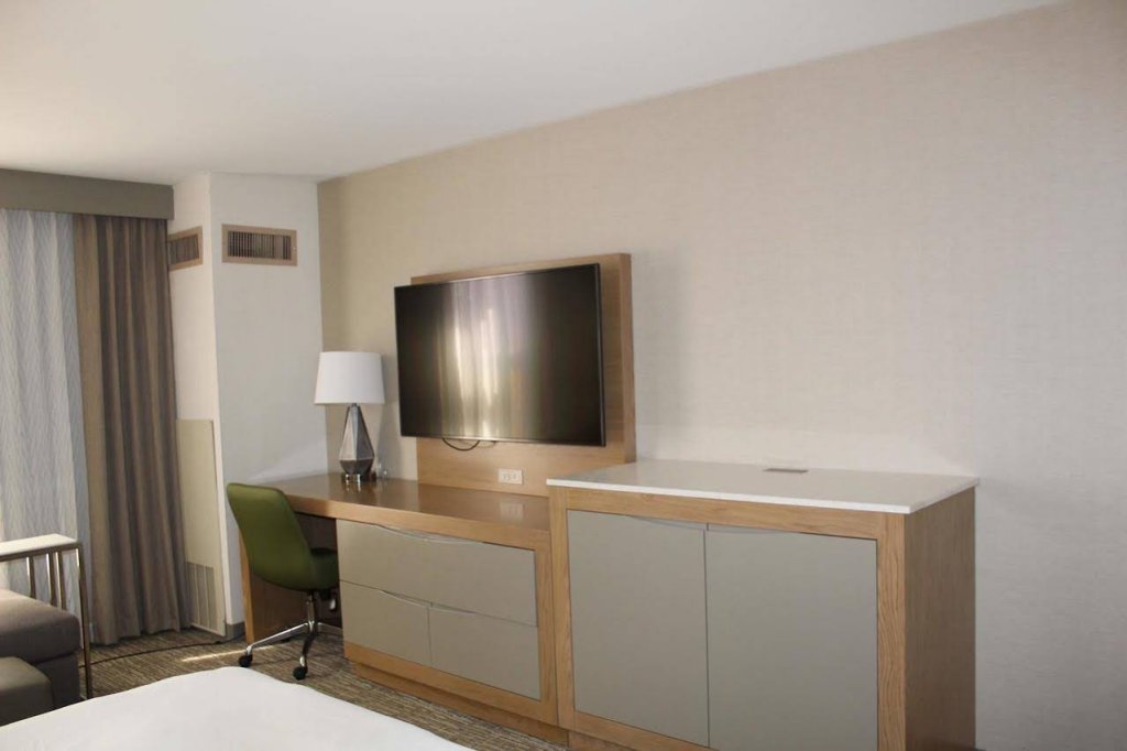 Фото DoubleTree by Hilton Phoenix Chandler