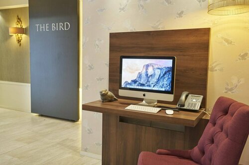 Гостиница Hotel The Bird в Амстердаме