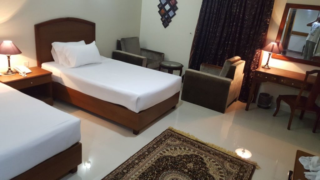 Фото Отель Crown Inn