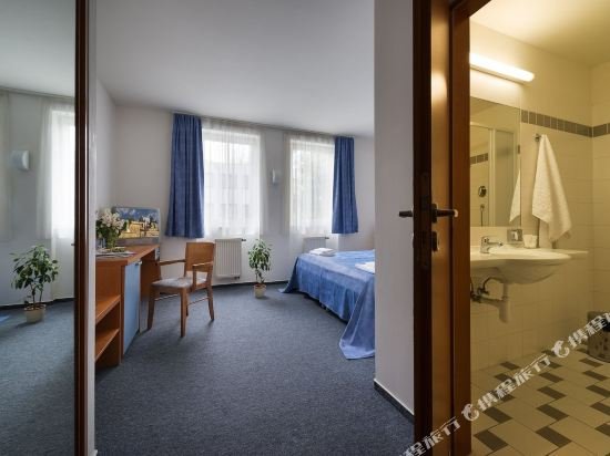 Фото Ea Hotel Populus