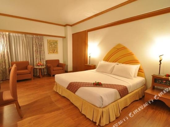 Фото Ban Chiang Hotel