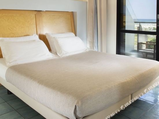 Фото Hotel Club House