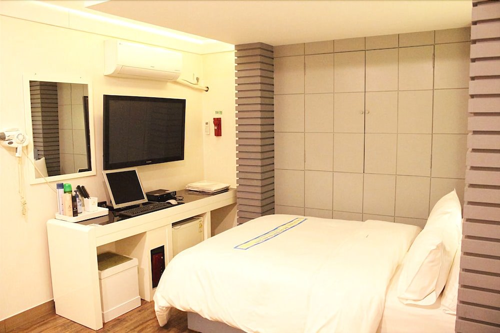 Фото The Stay Hotel