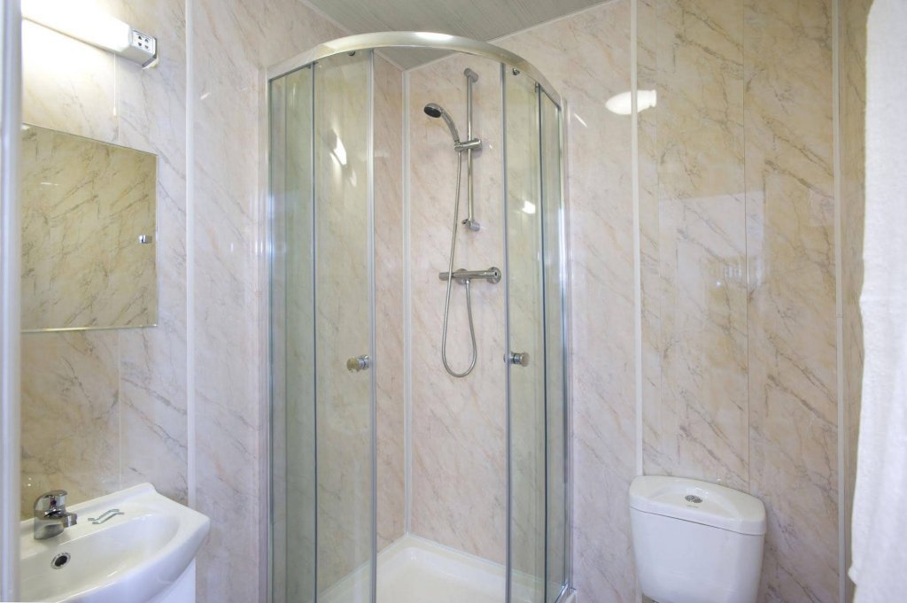 Фото Best Western Northfields Ealing Hotel