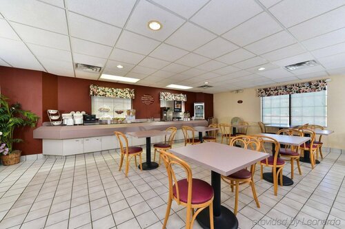 Гостиница Americas Best Value Inn & Suites Morrow Atlanta