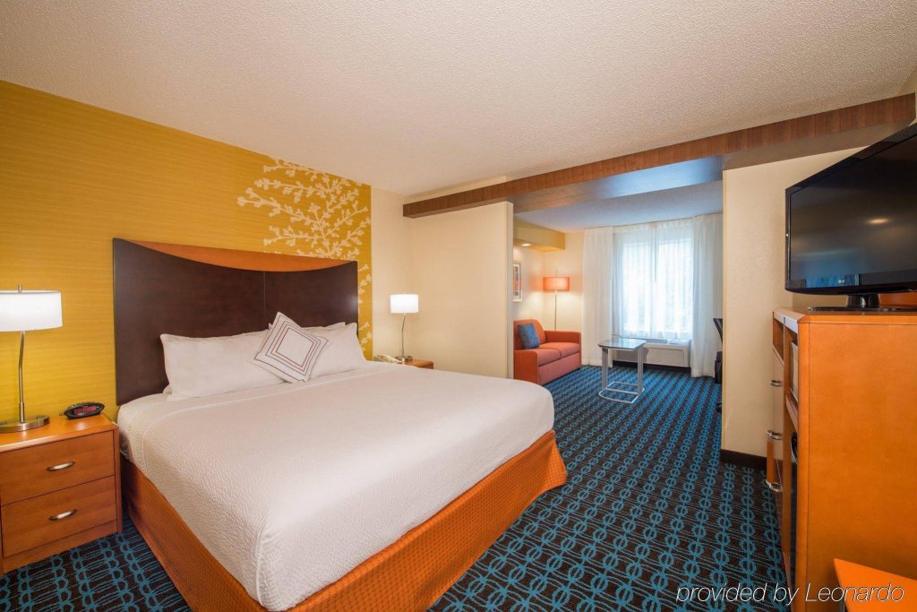 Фото Fairfield by Marriott Inn & Suites Indianapolis Northwest