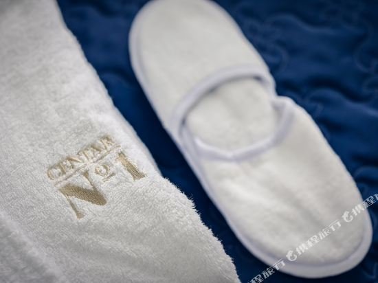 Фото Hotel Centar № 1