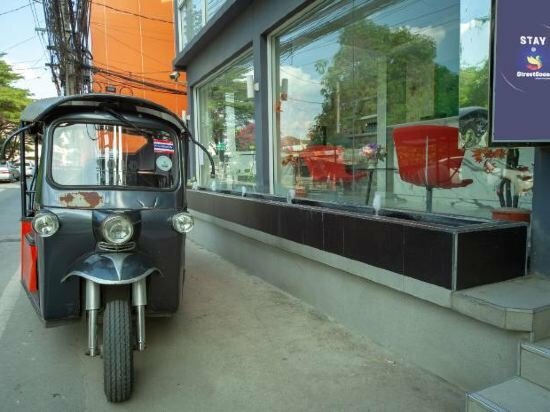 Hotel Solo Express Sukhumvit 81, Bangkok, photo