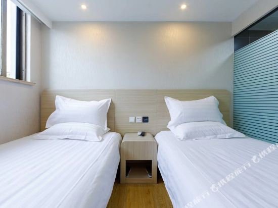 Фото Hanting Hotel Shanghai Zhongshan Park Branch 2