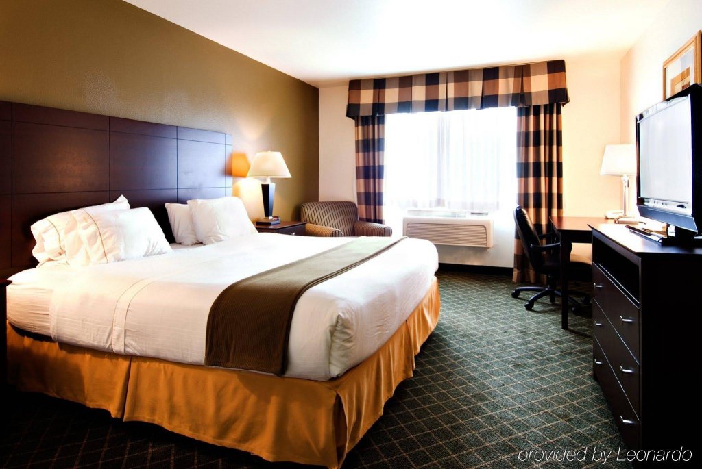 Фото La Quinta Inn & Suites by Wyndham Springfield