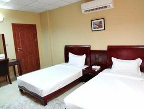 Гостиница Oyo 109 Al Thabit Modern Hotel Apartment в Эс-Сибе