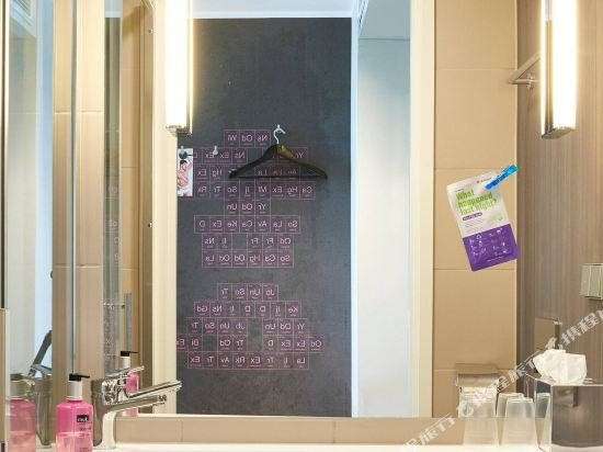 Фото Moxy Milan Linate Airport