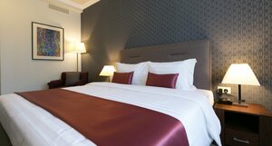 The Curve Hotel (Doha, Zone 61, Al Dafna, Umm Jish Street, 27), hotel