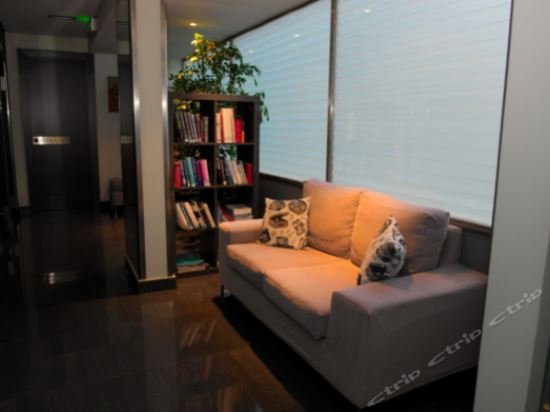 Фото Hotel Des Roses