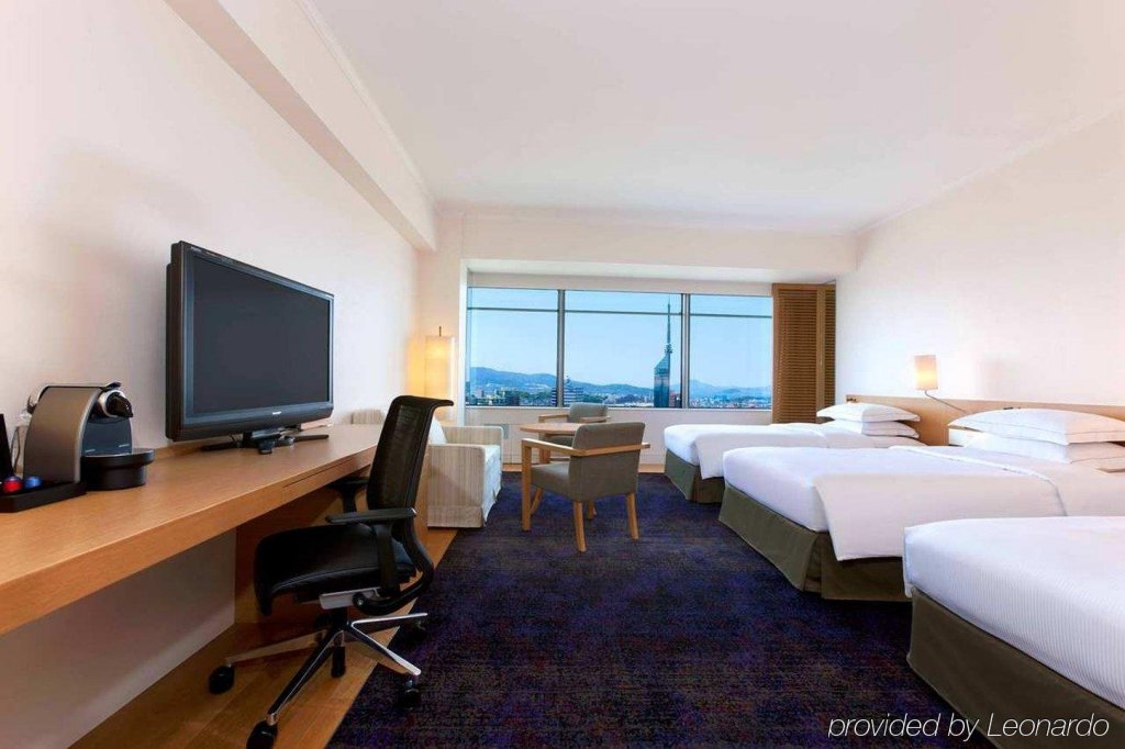 Фото Hilton Fukuoka Sea Hawk