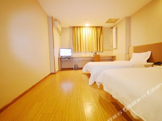 Фото 7 Days Inn Taiyuan Qinxian Street Changzhi Road Hotel