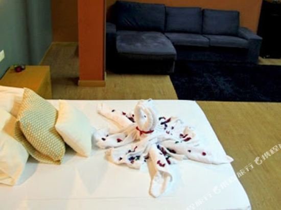 Фото Hotel Ahc Cáceres