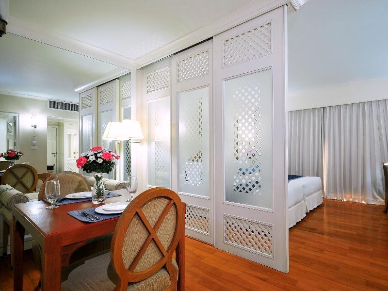 Фото Centre Point Sukhumvit 10