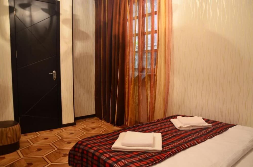 Фото Hotel Old Villa Metekhi