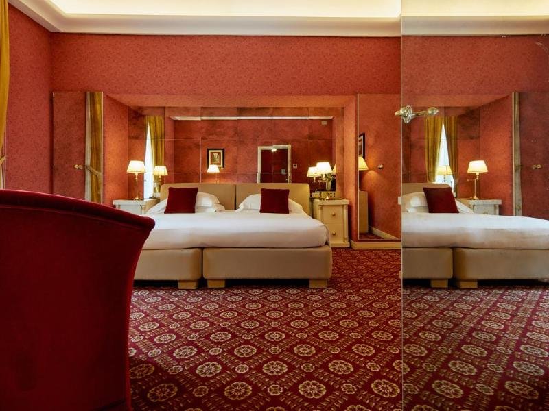 Фото Hotel Regency