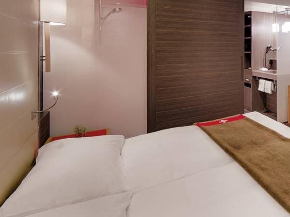 Фото Agora Swiss Night by Fassbind