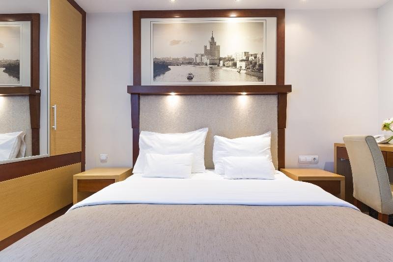 Фото Putnik Inn Belgrade