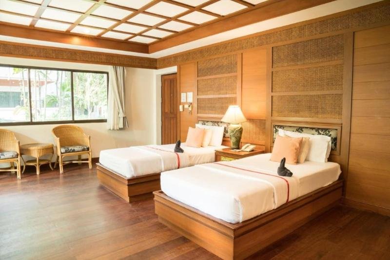 Фото Grand Jomtien Palace Hotel