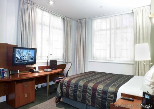 Гостиница Club Quarters Hotel London City в Лондоне