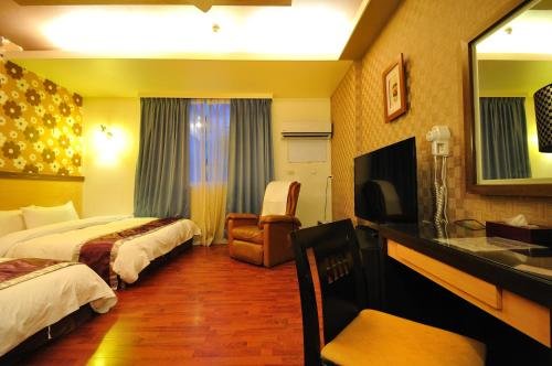 Фото отеля 1