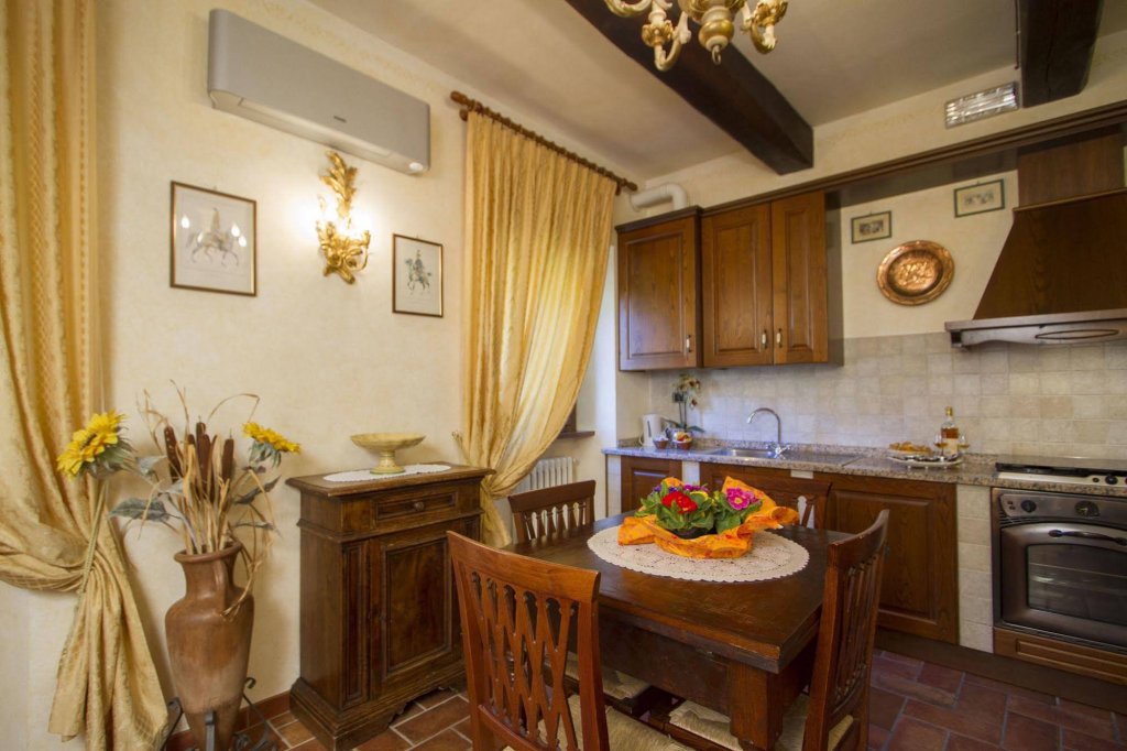 Фото Agriturismo Rocca Di Pierle