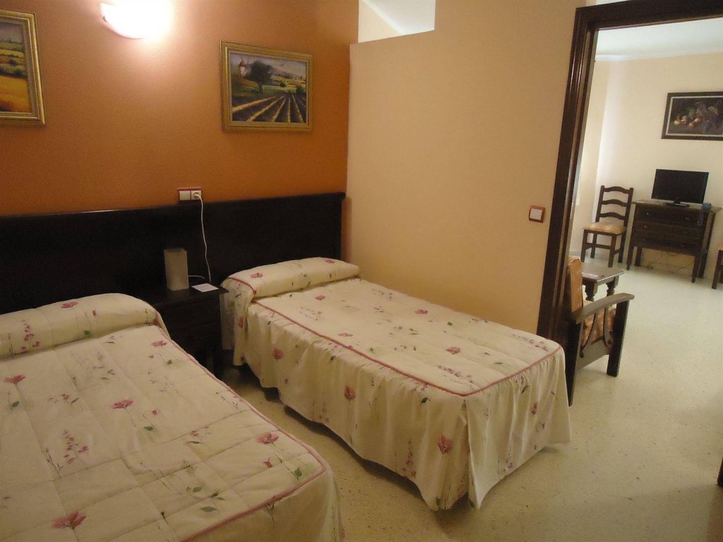 Фото Hotel Avenida Jc