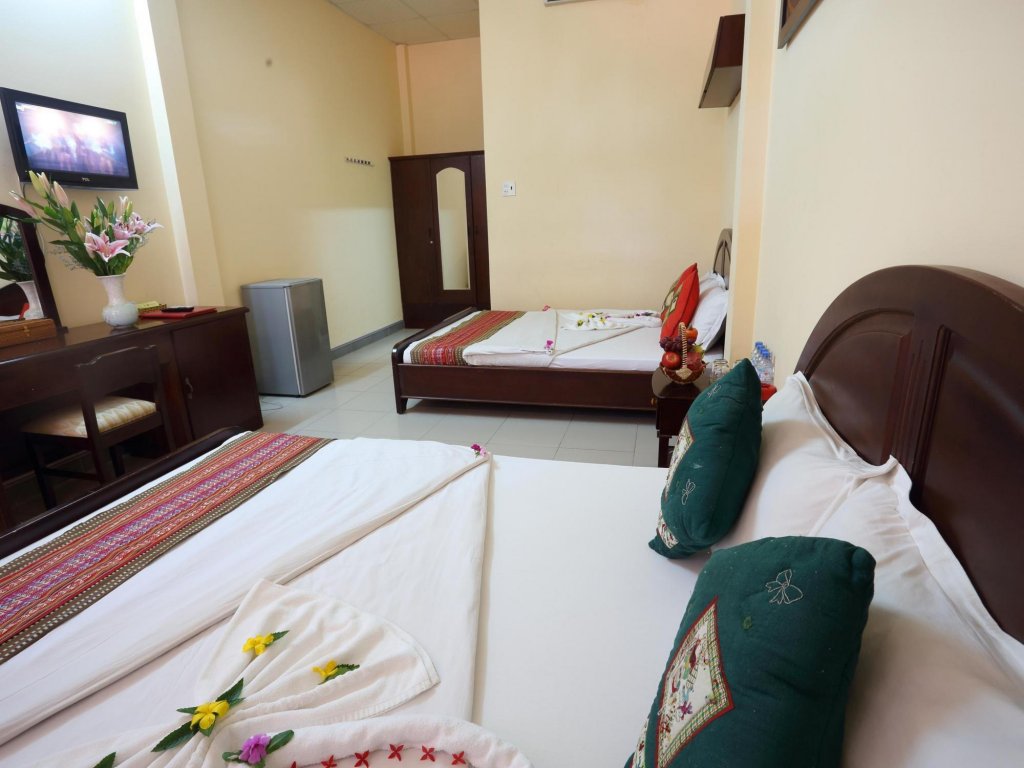 Фото Hon Rom Central Beach Resort