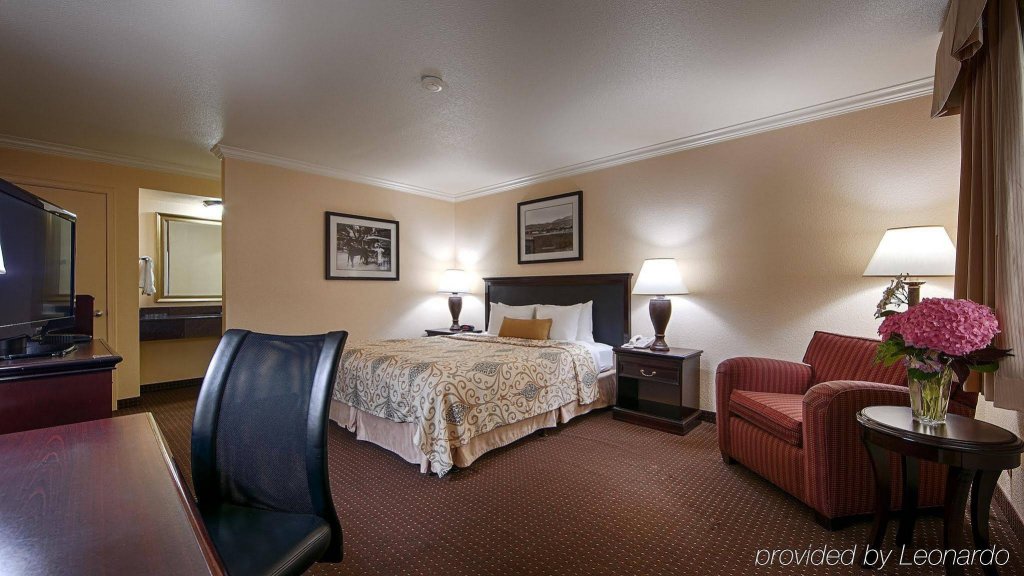 Фото Best Western Danville Sycamore Inn