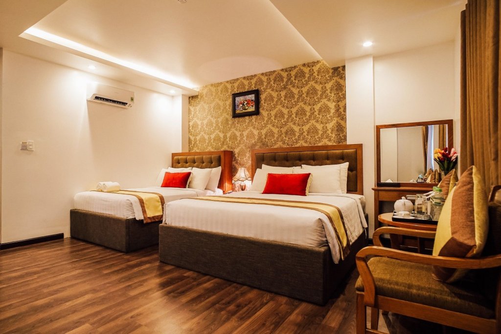 Фото New Space Hotel