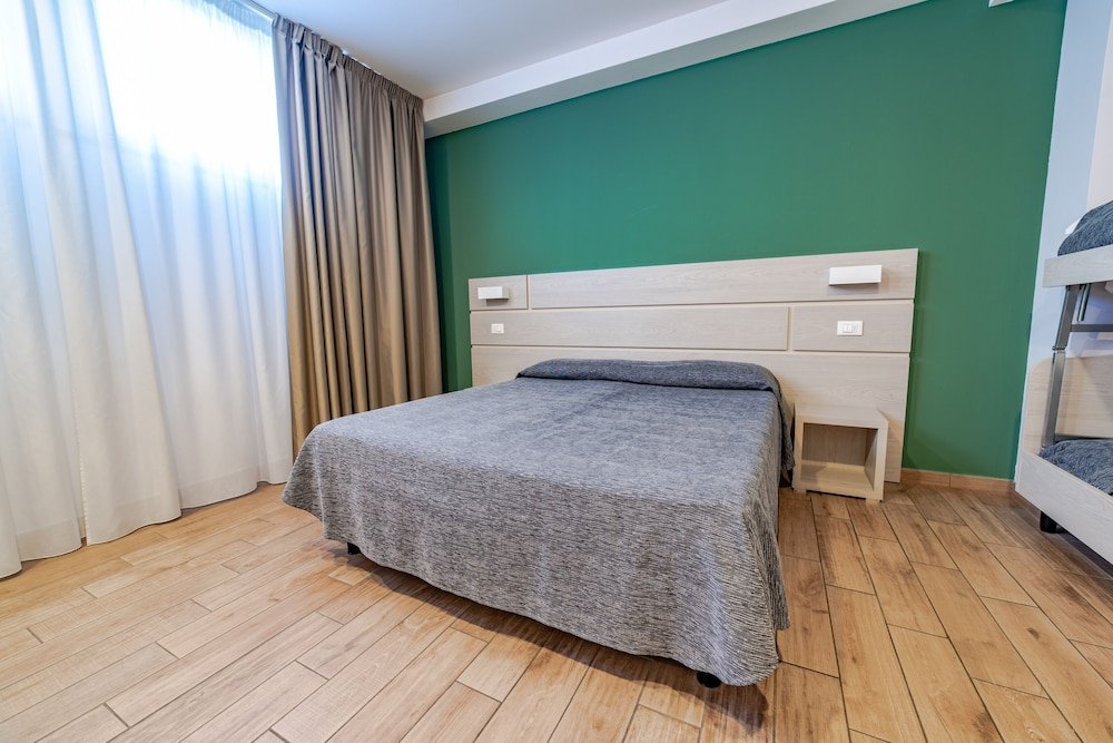 Фото Hotel Astoria