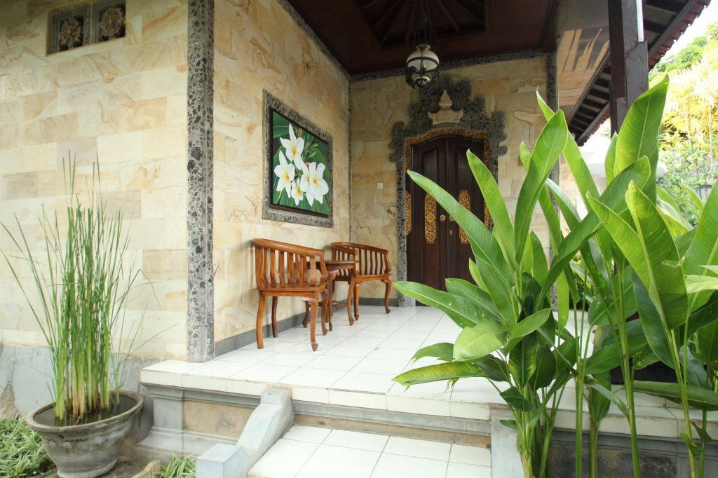Фото Taman Sari Cottages II