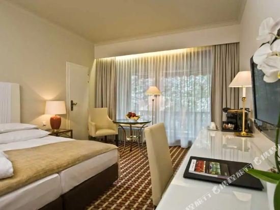 Фото Wyndham Grand Bad Reichenhall Axelmannstein