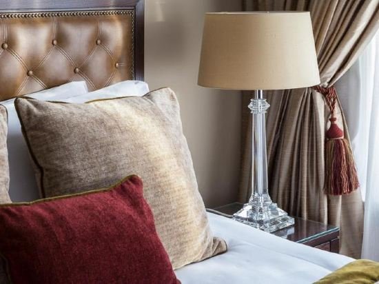 Фото St Paul's Hotel