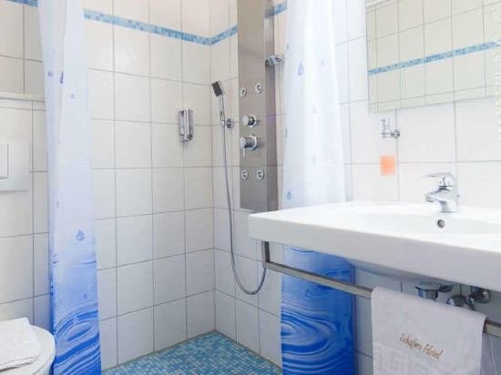 Фото Schäfers Hotel