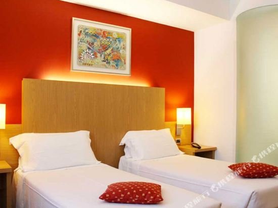 Фото Hotel Senator