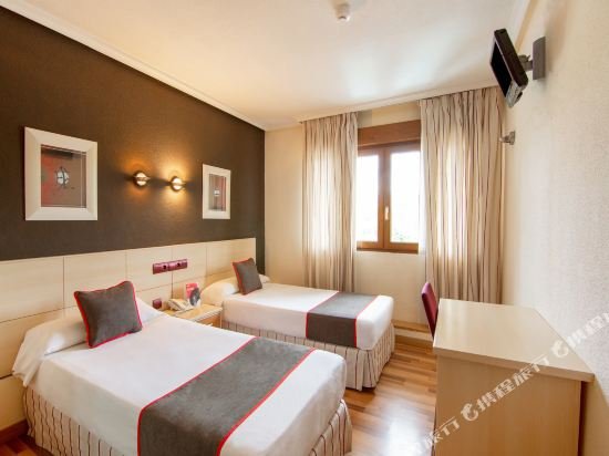 Фото Hostal Rural El Caño by Viverestays