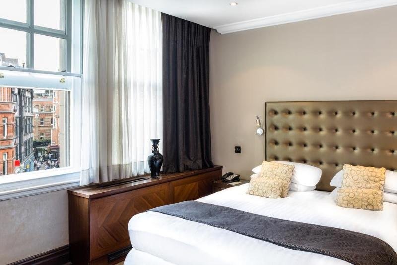 Фото Courthouse Hotel