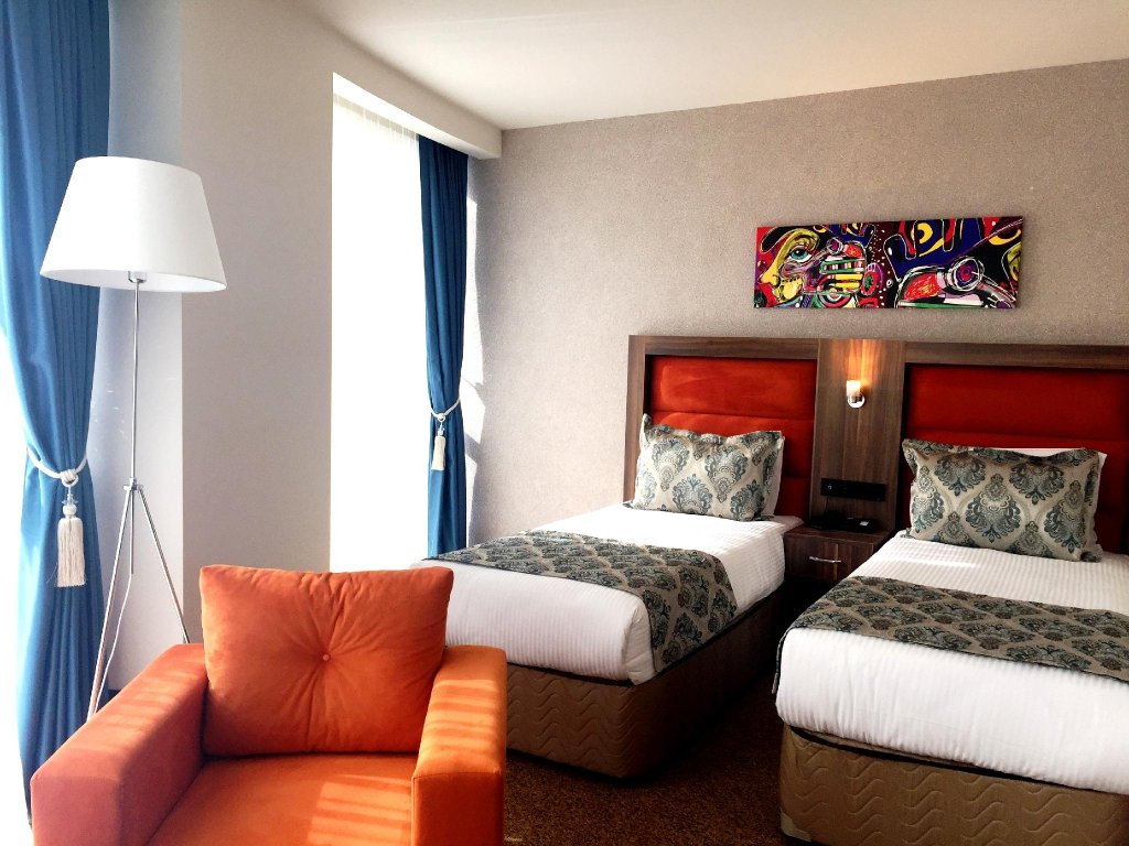 Фото Metro Sky Tower Batumi